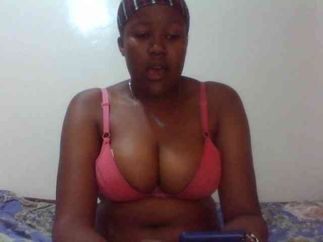 Sexyshee webcam