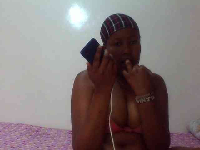 Sexyshee webcam