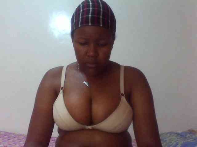 Sexyshee webcam