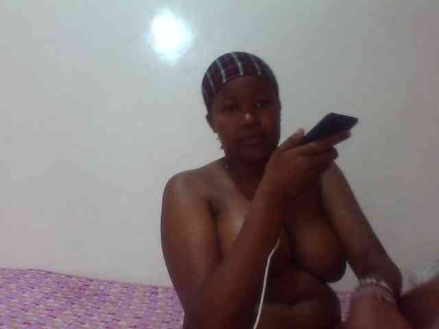 Sexyshee webcam