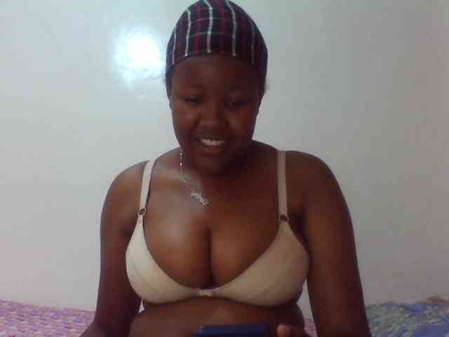 Sexyshee webcam