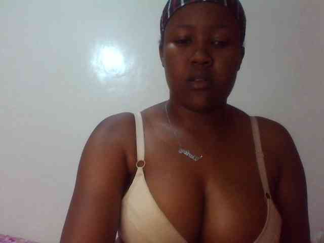 Sexyshee webcam