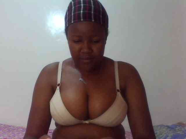 Sexyshee webcam