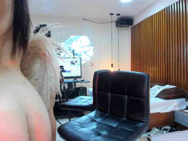 MadisonLee webcam