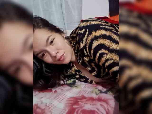 Emily-510 webcam