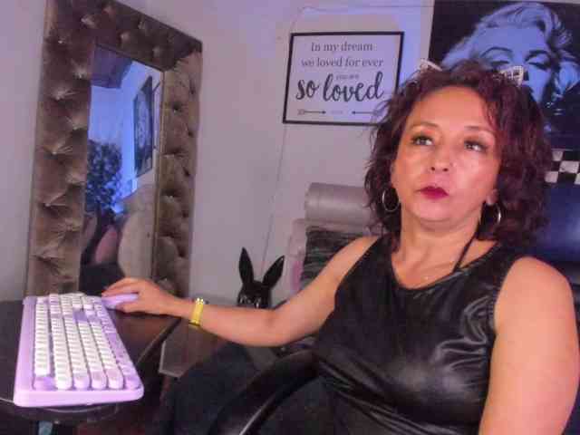 beatricez webcam