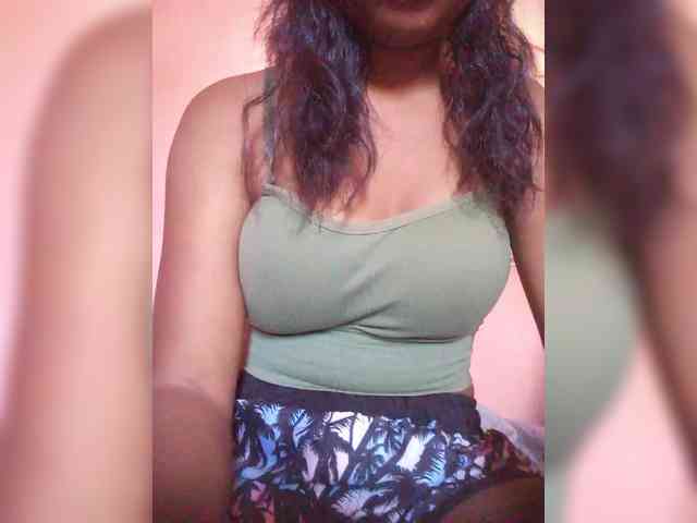 Mimie12 webcam