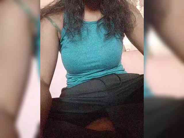 Mimie12 webcam