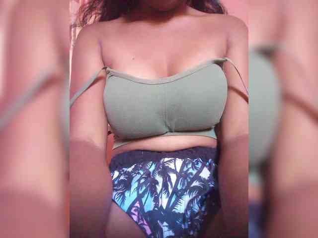 Mimie12 webcam