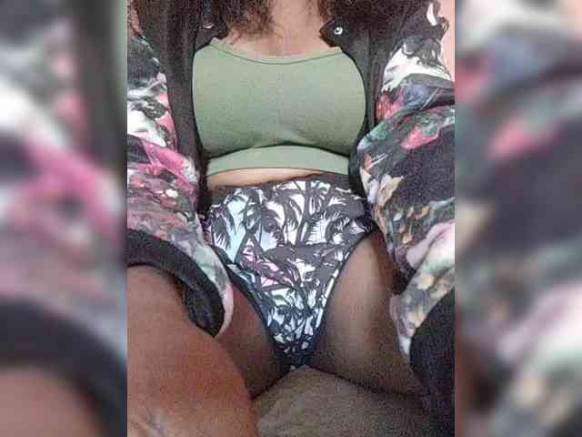Mimie12 webcam