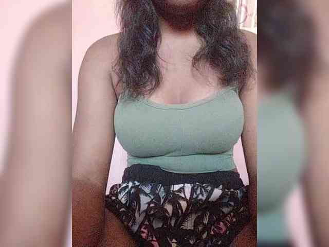 Mimie12 webcam