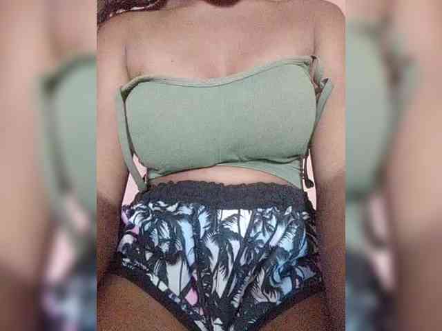 Mimie12 webcam