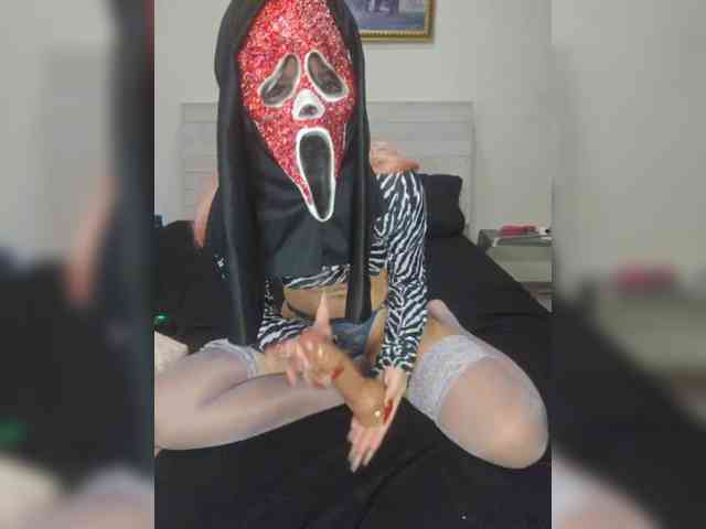 Leah-2 webcam
