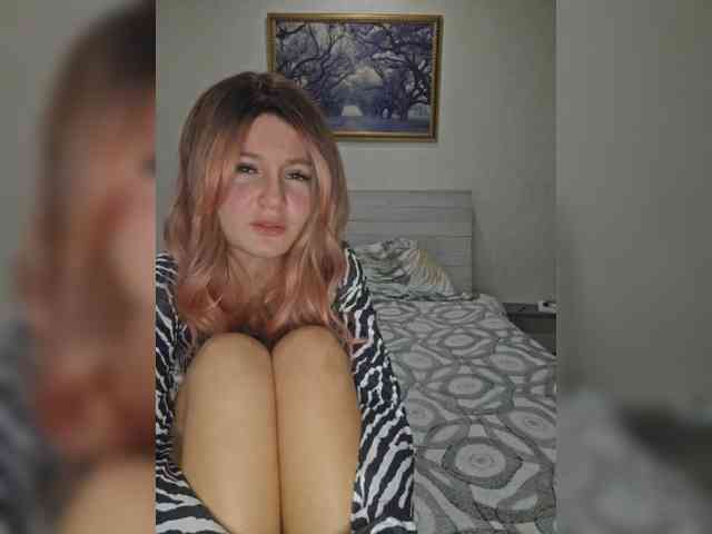 Leah-2 webcam