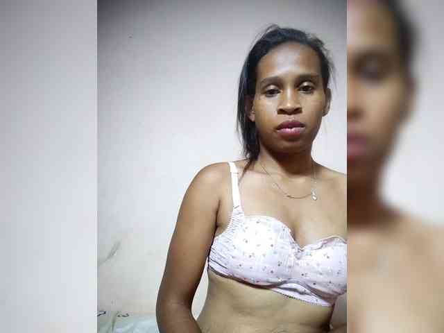 Rsylvia1 webcam