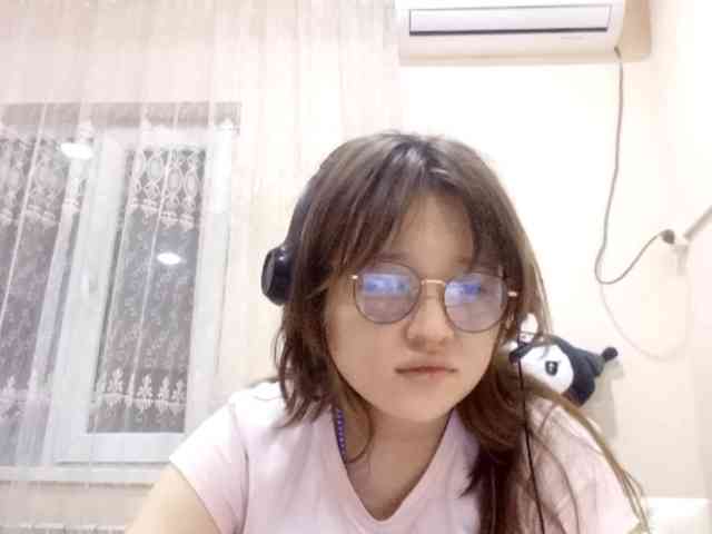 web3queen webcam