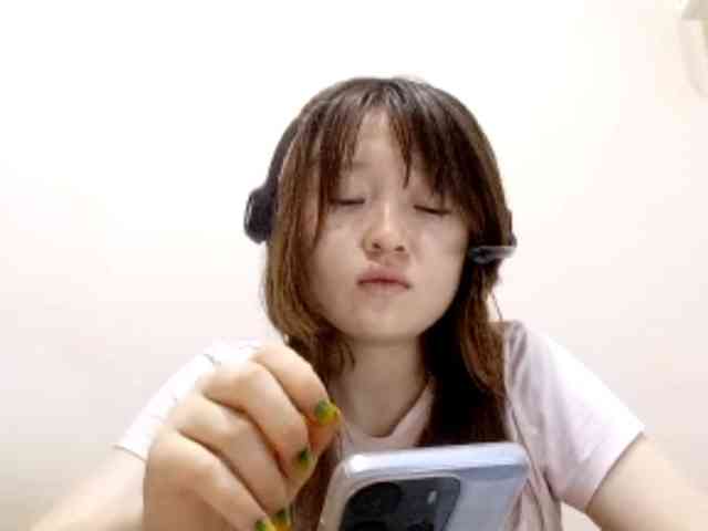 web3queen webcam