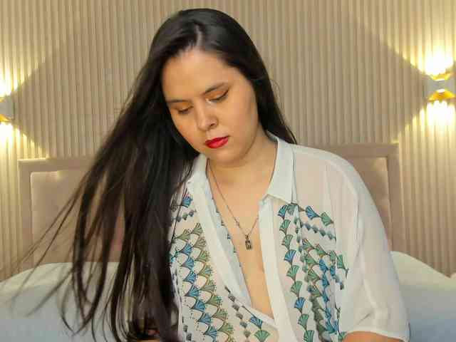 Samantha--kiss webcam