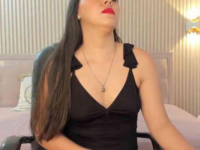 Samantha--kiss webcam