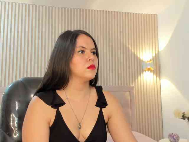 Samantha--kiss webcam
