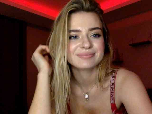 SULTANA25 webcam