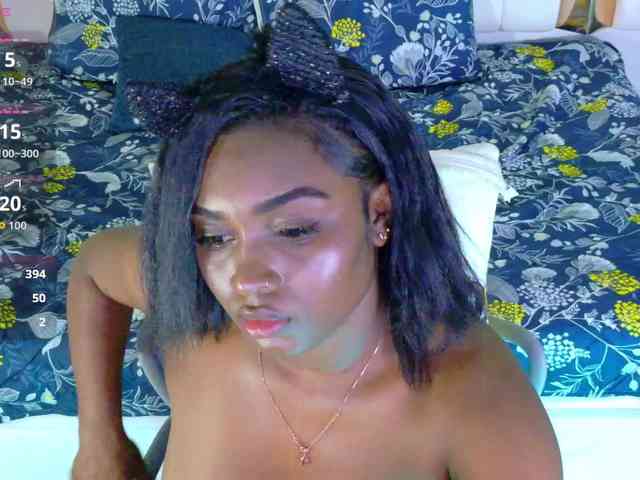 loveebonyyjuices webcam