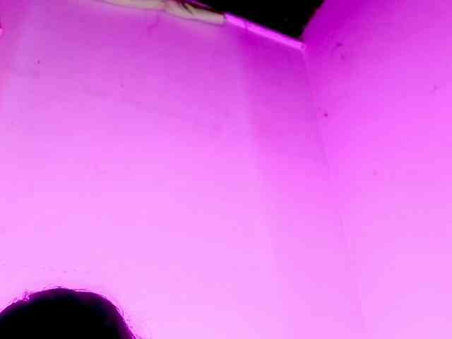 PetiteIvoryqueens webcam