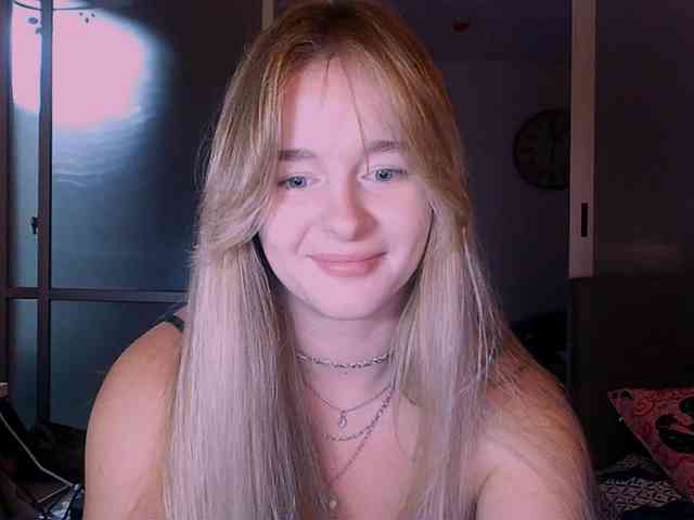 EvaJayas webcam