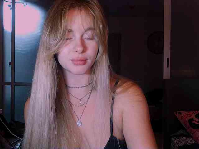 EvaJayas webcam