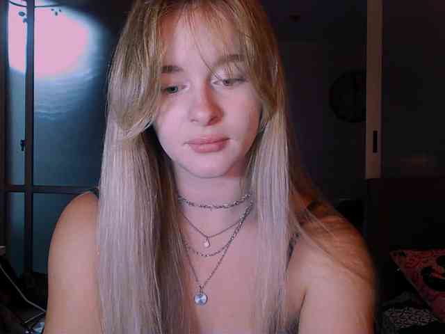 EvaJayas webcam