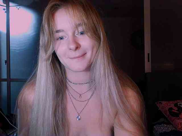 EvaJayas webcam
