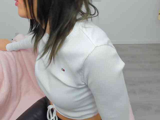 AryaAnna webcam