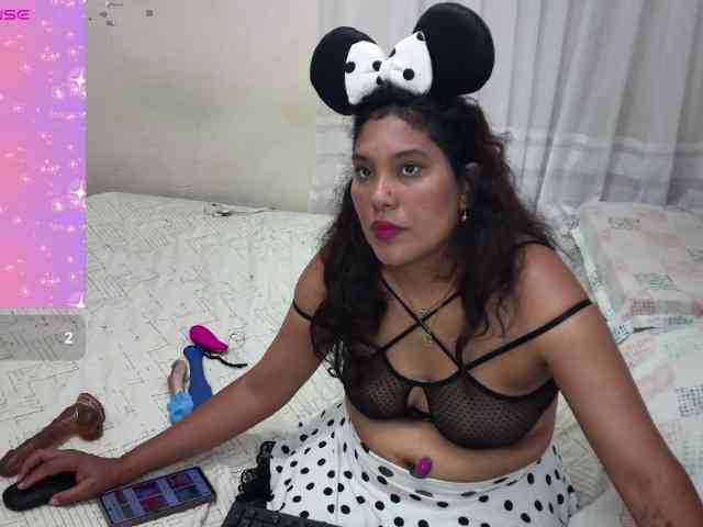 cinnamonpie1 webcam