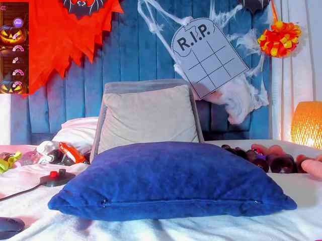 samanthacolombiana webcam