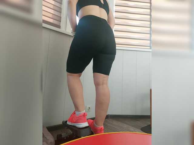 Accedi alla chat con il nickname MySexWife MySexWife