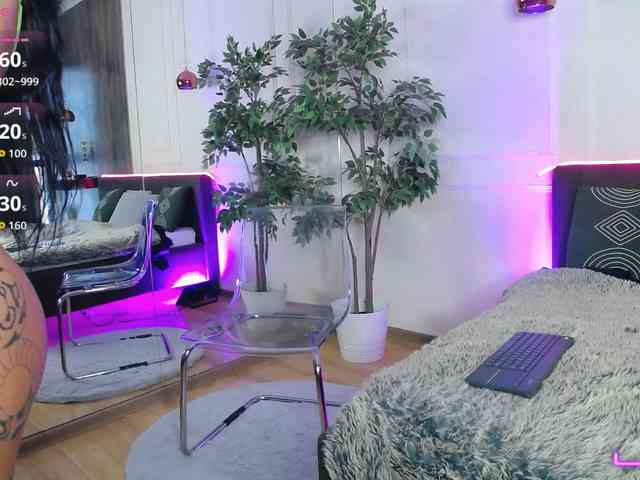 CreamyInk webcam