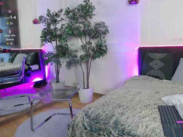 CreamyInk webcam