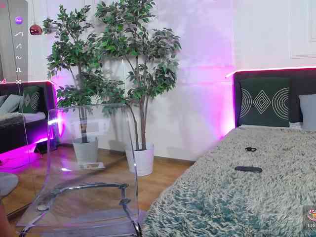 CreamyInk webcam
