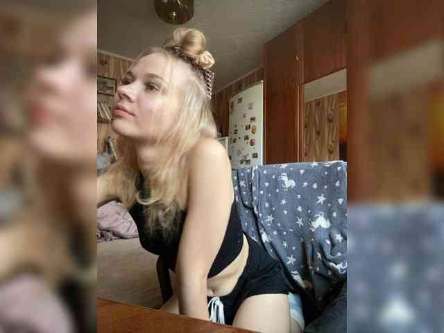 Lollyybaby webcam