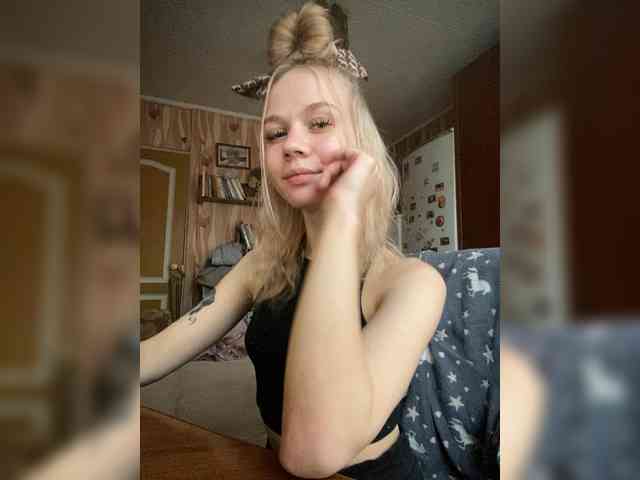 Lollyybaby webcam