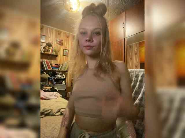 Lollyybaby webcam