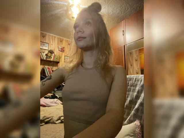 Lollyybaby webcam