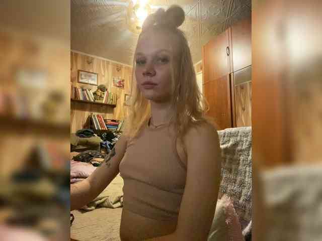 Lollyybaby webcam