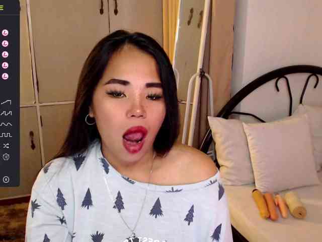 sexyvivalilly webcam