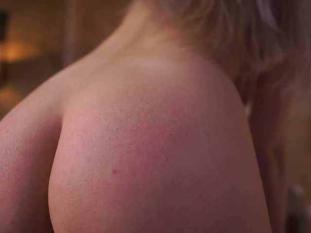 Gratis Live Sexcam mit MaddieBryggs MaddieBryggs