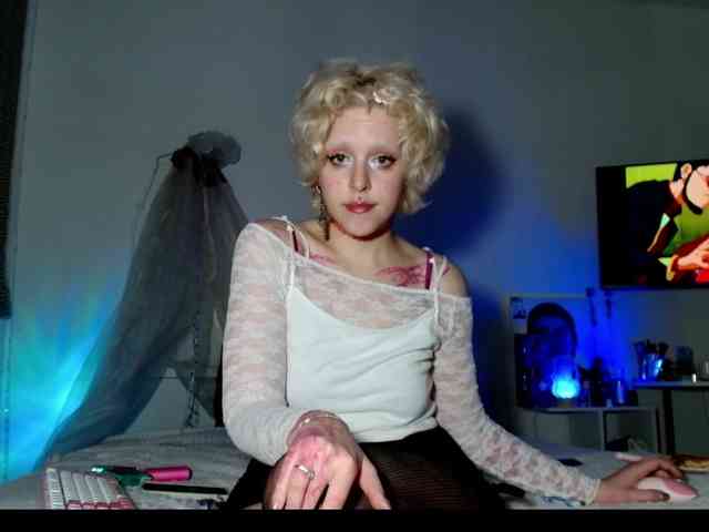 wetpussye webcam