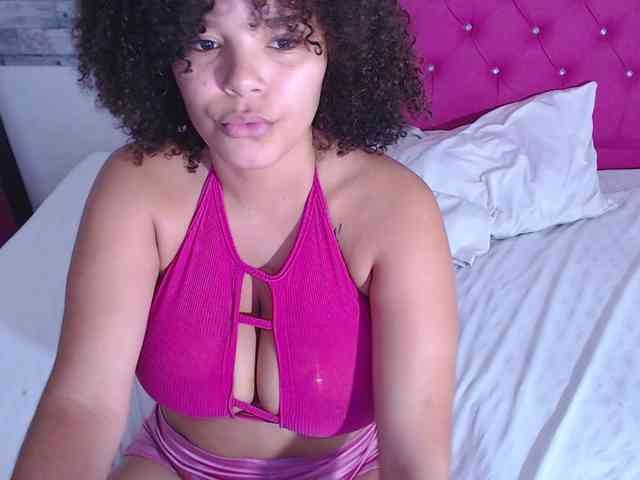 Bignaturalboobs webcam