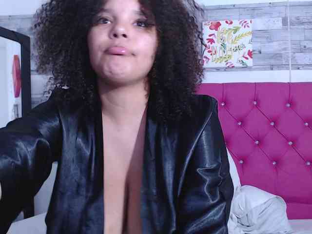 Bignaturalboobs webcam