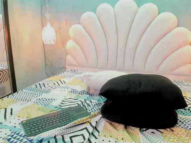 ValThompson webcam
