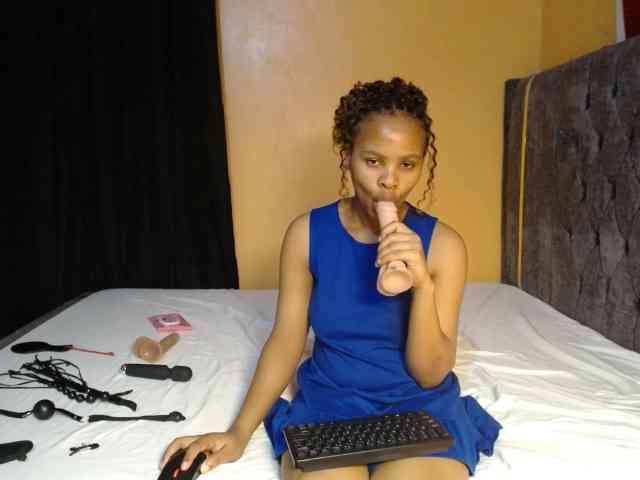 SexyElsie webcam